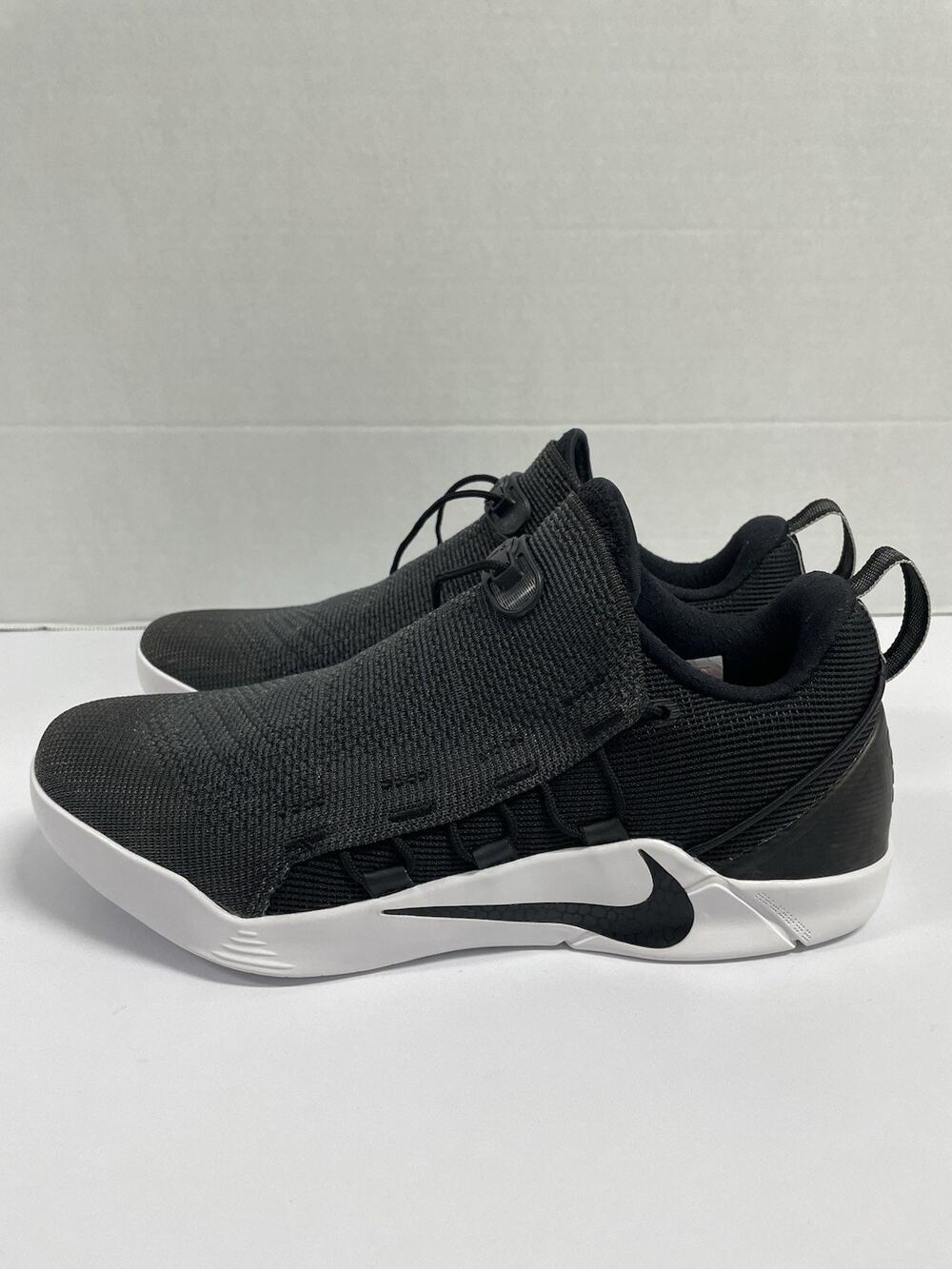 Nike Kobe A.D. NXT Black White 882049 007 Size 8 Bryant Basketball Sneakers